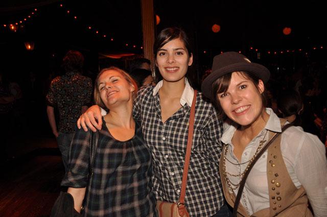min 2011 12 10 cabaret sauvage 547